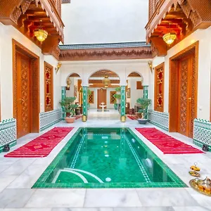 riad-nobel-jemaa-el-fna.marrakeshhotelsmorocco.com/
